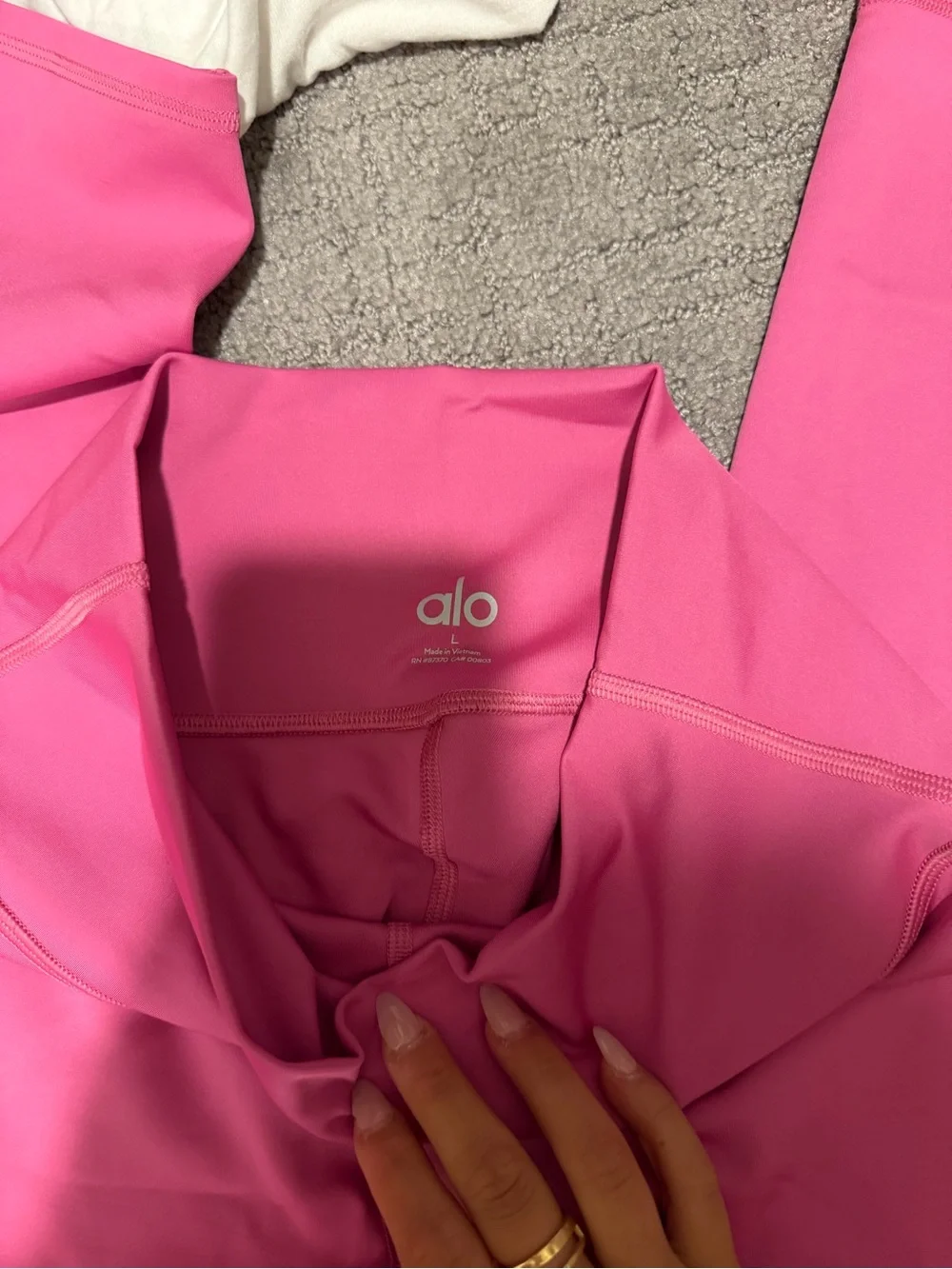 ALO- 7/8 High-Waist Airlift Legging in Paradise Pink